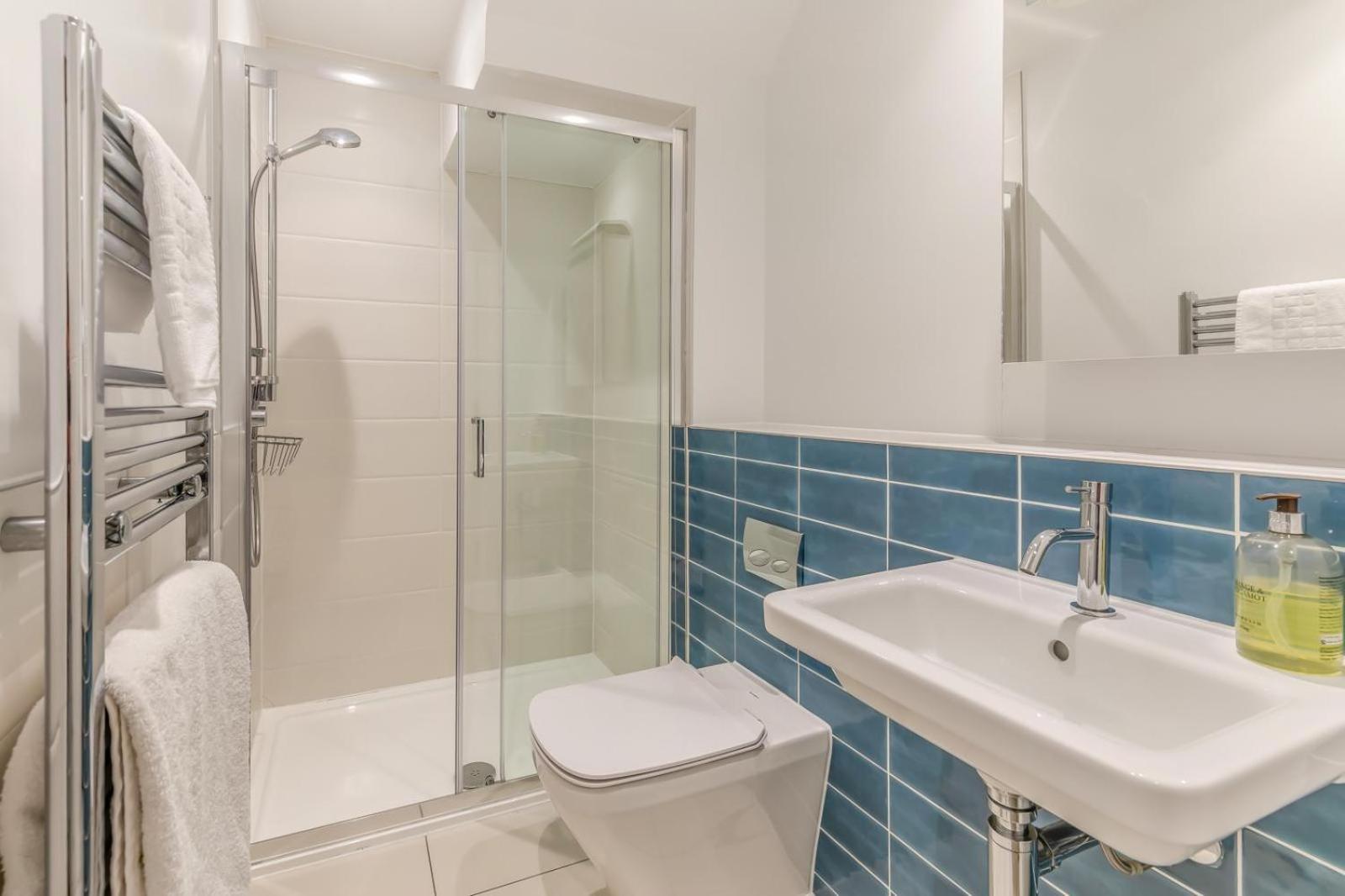 8 Woolacombe West - Luxury Apartment At Byron Woolacombe, Only 4 Minute Walk To Woolacombe Beach! מראה חיצוני תמונה