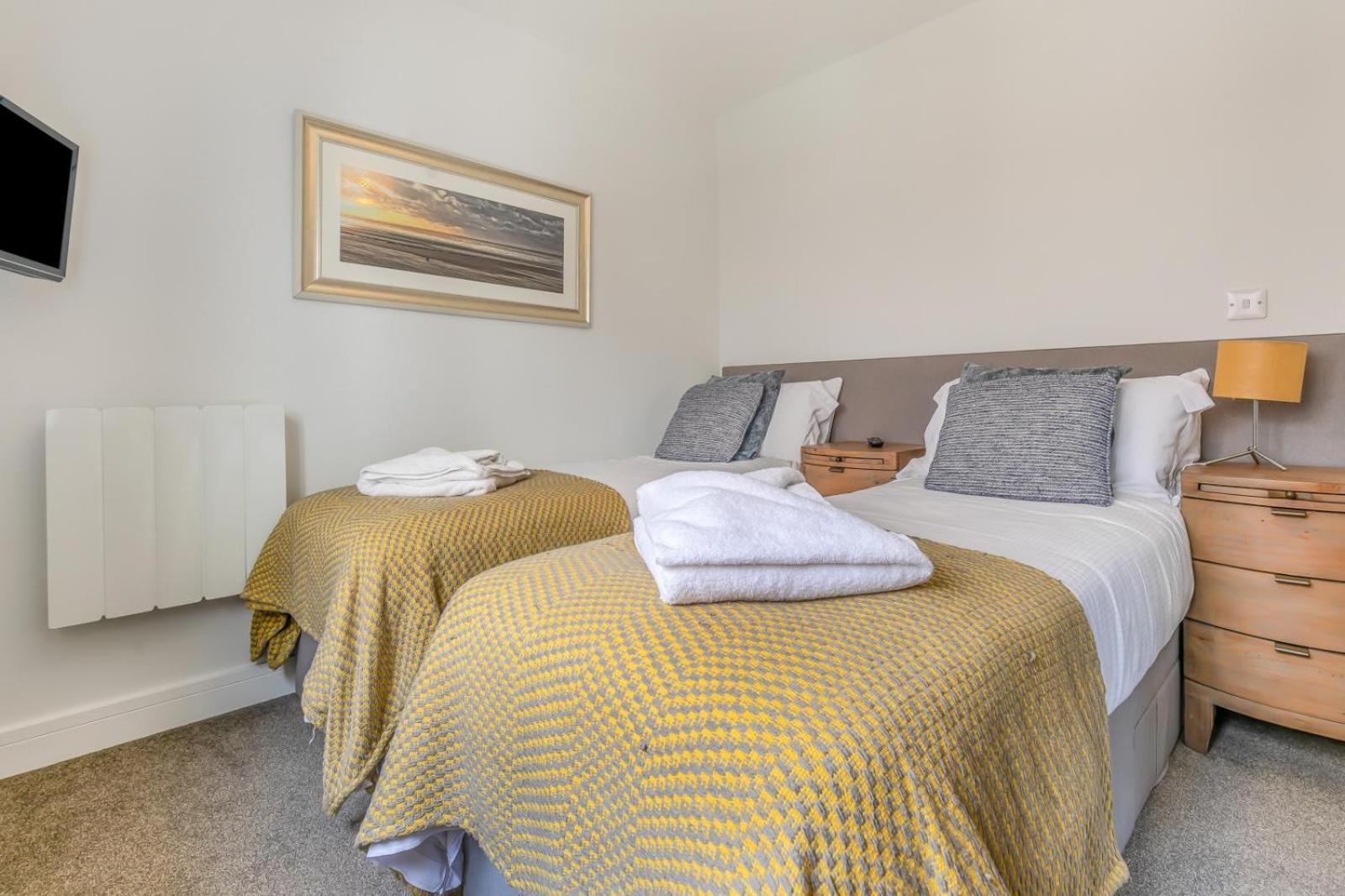 8 Woolacombe West - Luxury Apartment At Byron Woolacombe, Only 4 Minute Walk To Woolacombe Beach! מראה חיצוני תמונה